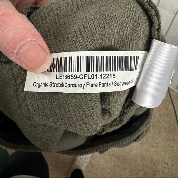 Quince Organic Stretch Corduroy Flare Pants Seaweed Green Color Size 8 - Picture 6 of 7